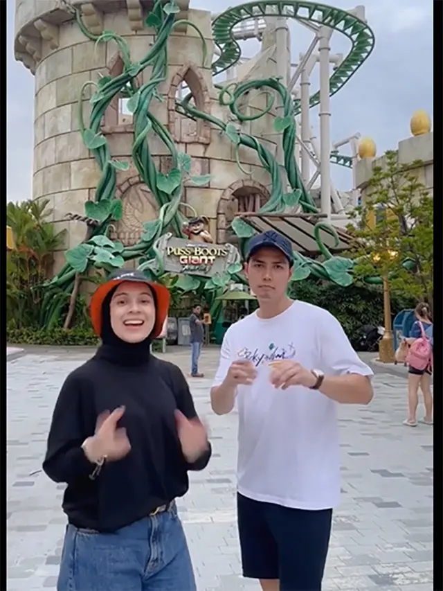 [Fimela] Nycta Gina dan Rizky Kinos