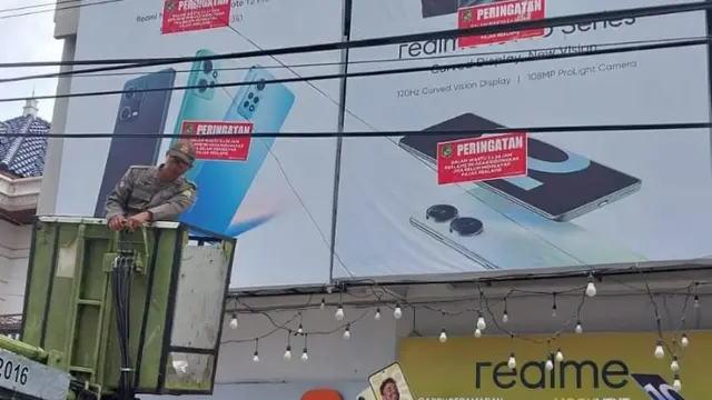 Bongkar Reklame Liar
