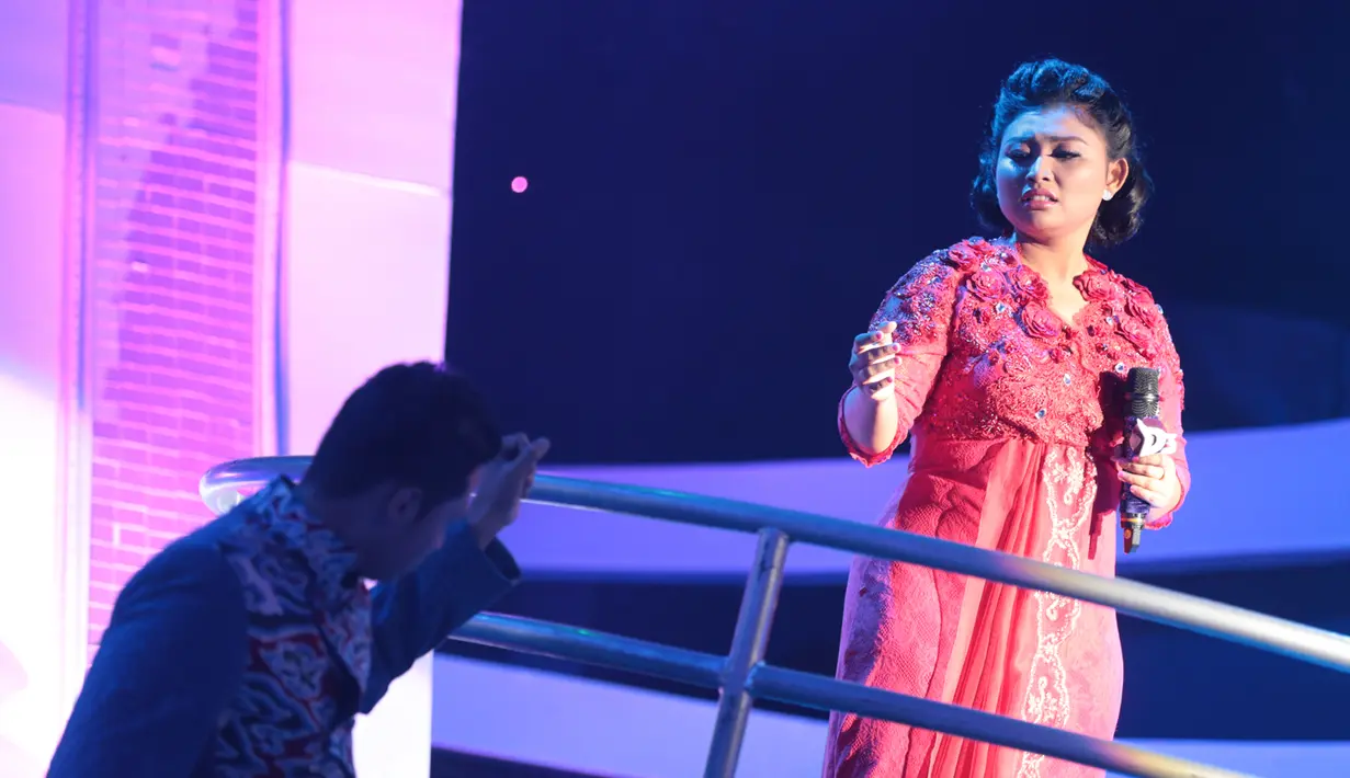 Komentar kurang enak dari dewan juri. Beinqno melihat penjiwaan dalam penampilannya terlalu berlebihan. (Adrian Putra/Bintang.com)