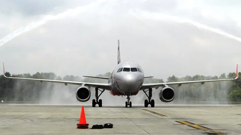 Jetstar Pekanbaru-Singapura 1215