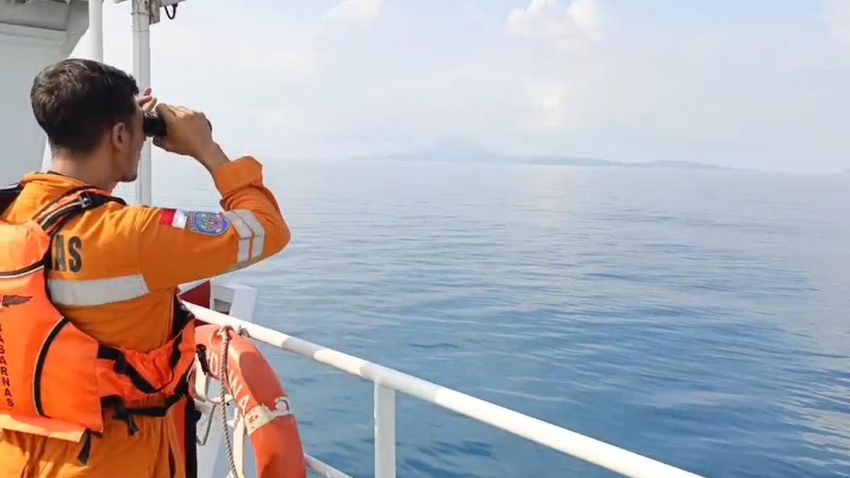 Tragedi KM Maulana 30 Terbakar: Basarnas Hentikan Pencarian Meski 8 ABK Masih Hilang