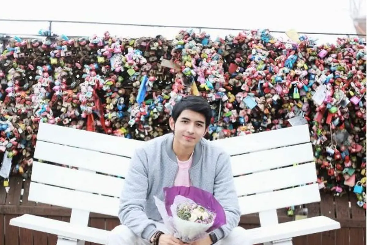 [Bintang] Ini Aditya Surya Pratama, Dokter Ganteng Pengganti Ryan Thamrin