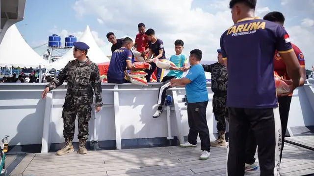 KKP mengirimkan 50 ton bantuan bagi korban terdampak gempa di Nusa Tenggara Timur (NTT). (Dok KKP)