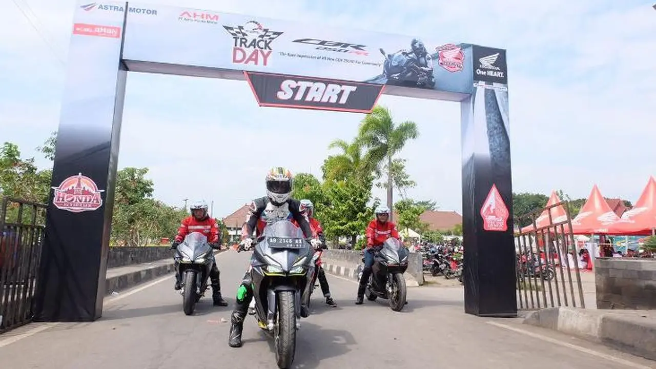 Begini Cara Pecinta Honda CBR Belajar Balapan (Foto: AHM)