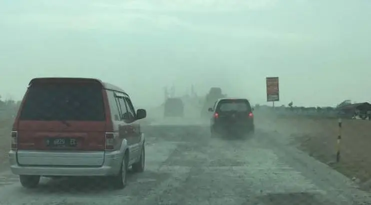 Kondisi jalan tol fungsional untuk jalur pemudik. (Renaldy)