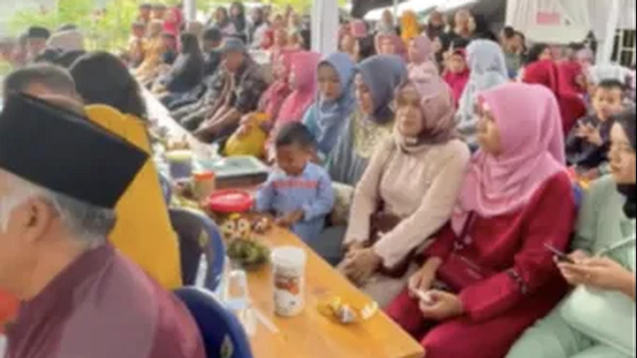 Bak Ruang Rapat<br>
