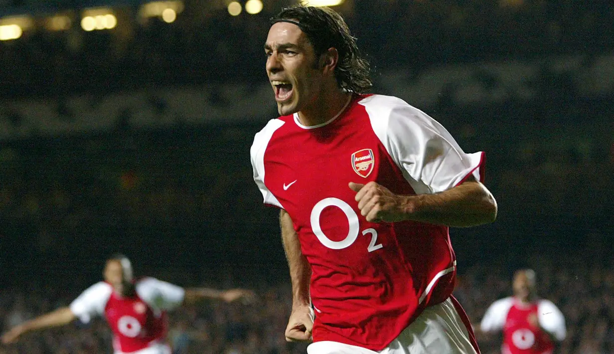 Arsenal menjadi satu-satunya tim di Liga Inggris yang pernah melalui musim dengan catatan tak terkalahkan setelah Preston North End, yang mencapai prestasi itu di musim 1888-89. The Gunners memenangkan 26 laga dengan 12 kali imbang dan mengakhiri musim 2003/04 dengan 90 poin. (AFP/Odd Andersen)