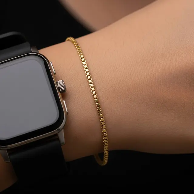 Model Gelang Emas Tipis Rantai Kecil