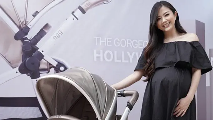 Stoller pilihan Franda/copyright Vemale.com/Anisha