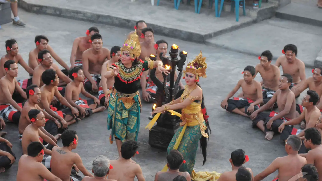 Mitos Di Balik Tari Kecak yang Mendunia