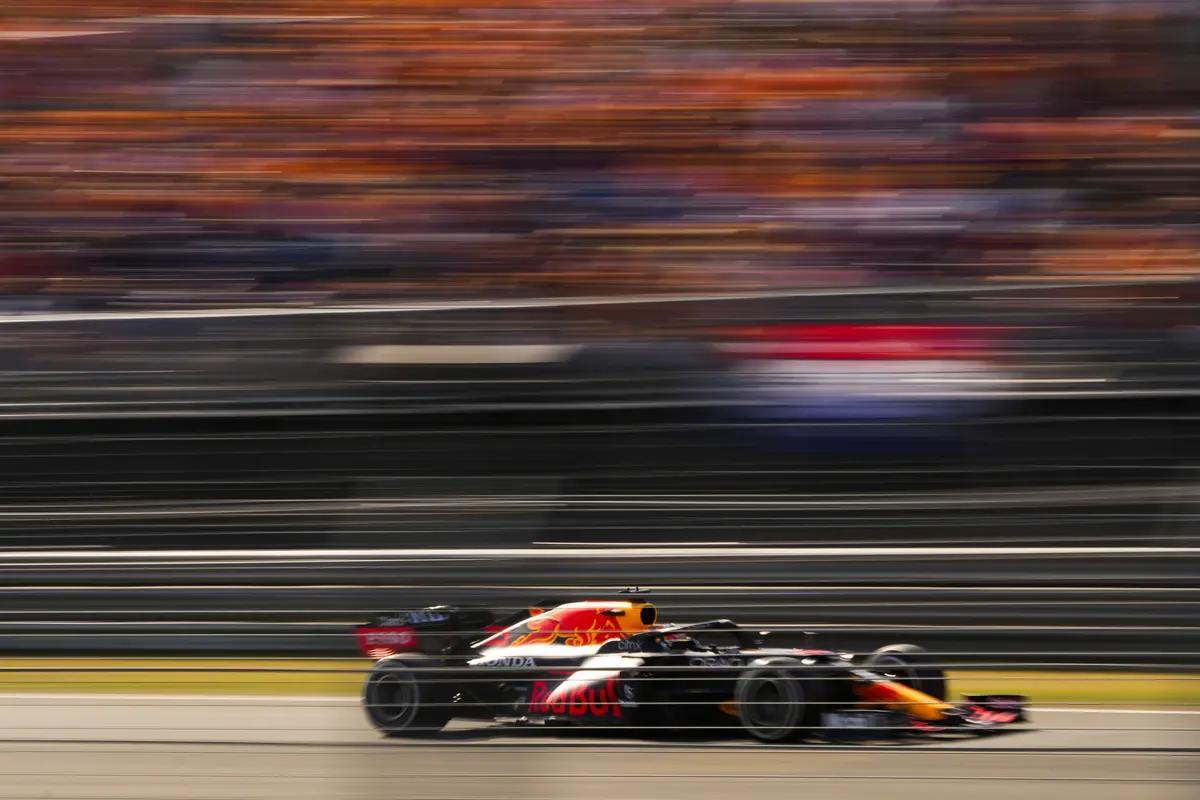 Foto: Tampil di Kandang Sendiri, Max Verstappen Rajai F1 GP Belanda