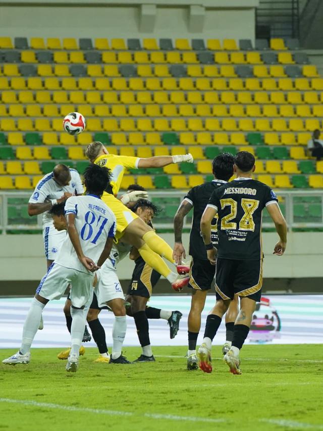 Dewa United Vs Arema