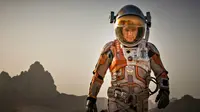 Foto-foto terkini permukaan planet Mars membantu pembuat film 'The Martian' untuk membuat tampilan dalam film yang mirip aslinya.