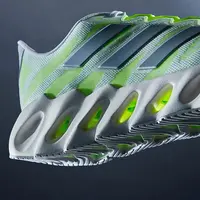 Dilengkapi dengan sol yang bisa mengubah berat badan jadi kekuatan bergerak.