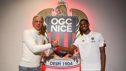 Striker Prancis berusia 19 tahun, Mohamed Ali Cho didatangkan OGC Nice dari Real Sociedad pada 8 Januari 2024 dengan nilai transfer sebesar 10 juta euro atau setara Rp170 miliar dengan durasi kontrak selama empat setengah tahun hingga 30 Juni 2028. Kepindahan Mohamed Ali Cho merupakan solusi terbaik bagi perkembangan kariernya karena tak memiliki kesempatan bermain reguler saat bersama Real Sociedad. (ogcnice.com/en)