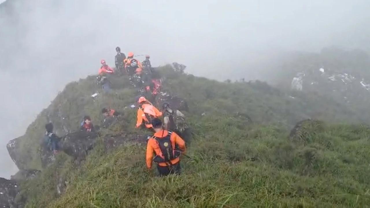 Identifikasi Korban Pesawat IAT ATR 42-500, Biddokkes Polda Sulsel Kirim 3 Tim DVI