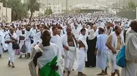 Jemaah haji usai melakukan salat Idul Adha di Arab Saudi. (www.kemenag.go.id)