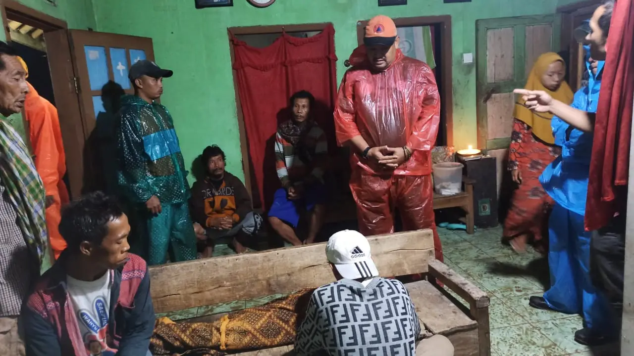 Seorang balita tewas tertimbun longsor di Banjarnegara, Jawa Tengah. (Foto: Liputan6.com/BPBD Banjarnegara)