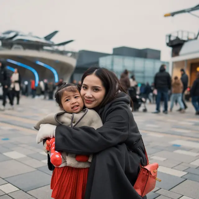 Potret Liburan Akhir Tahun Keluarga Raffi Nagita (Instagram/@raffinagita1717)