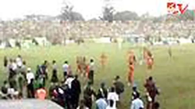 Laga Persikabo Bogor Vs Persiraja Ricuh