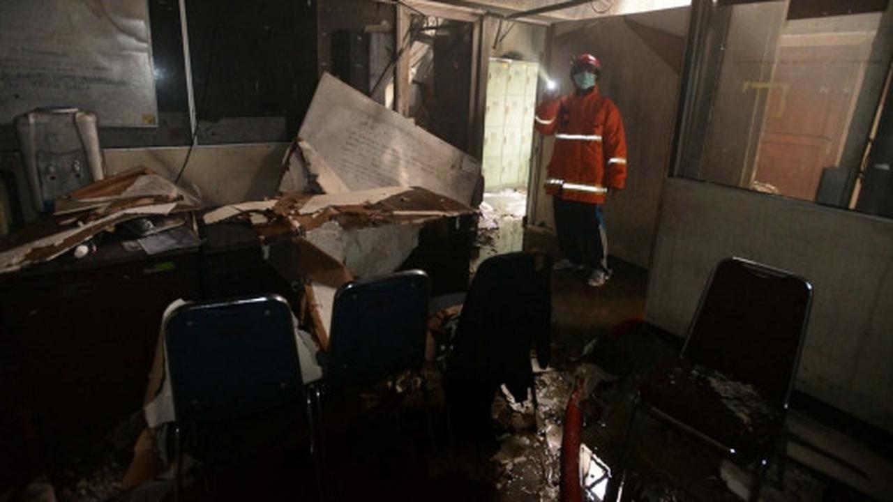 Kondisi hangus basement Dirjen Pajak usai dilalap si jago merah