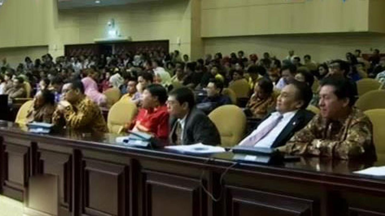 Trigana Jatuh, DPR Desak Pemerintah Perbaiki Navigasi Bandara
