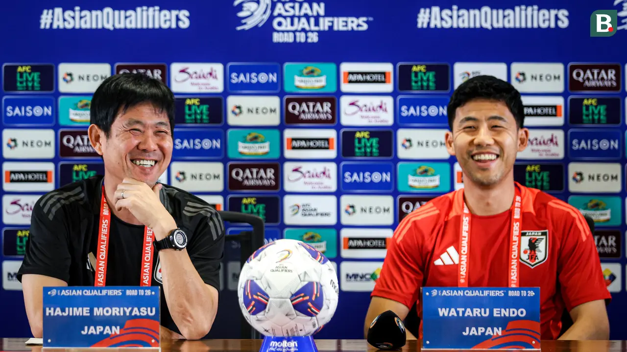 Hajime Moriyasu  dan Wataru Endo - Timnas Jepang