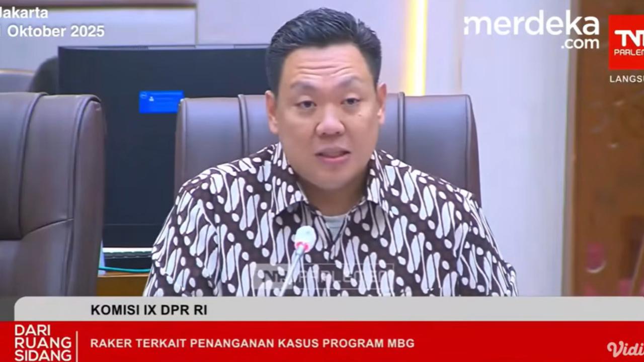 VIDEO: Charles PDIP Skak Kepala BGN: Saya Kaget Cucu Mahfud Juga Kena Keracunan MBG