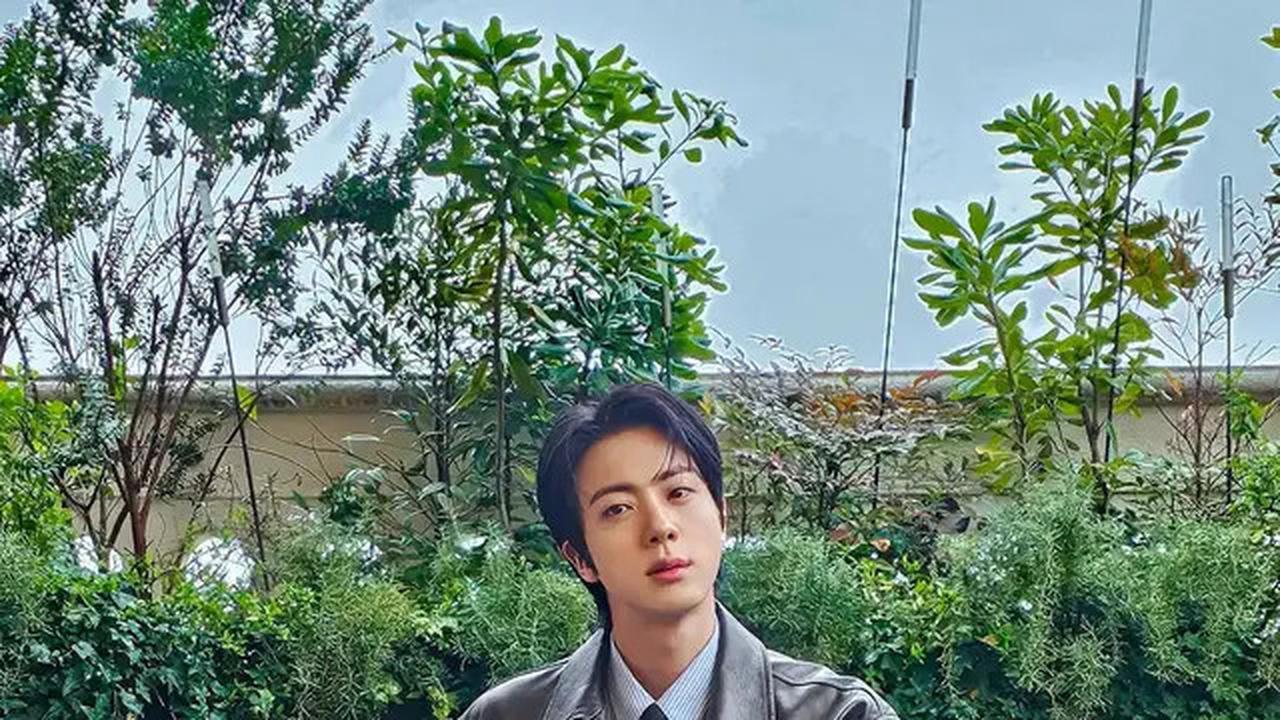 Comeback BTS Makin Dekat, Para Member Semakin Bersinar Bersama Brand Luxury Fashion Ternama Dunia