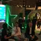 Pembalap Mercedes EQ Formula E Team Nyck de Vries (tengah) di Heineken Greener Bar, ASHTA District 8, Kamis (3/6/2022). (Liputan6.com/Harley Ikhsan)
