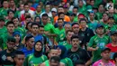 Peserta mengikuti lomba lari Milo Jakarta International 10K di kawasan Epicentrum, Jakarta, Minggu (15/7). Ajang lomba lari 10 Kilometer ini diikuti 16.000 peserta yang terbagi menjadi tiga kategori Open, Closed, dan Pelajar. (Liputan6.com/Faizal Fanani)