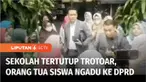 Puluhan orang tua siswa SDN Pondok Cina 1 menangis usai menyampaikan aspirasinya di Kantor DPRD Kota Depok. Mereka mempertanyakan nasib anak-anaknya yang hingga hari ini telantar belajar.