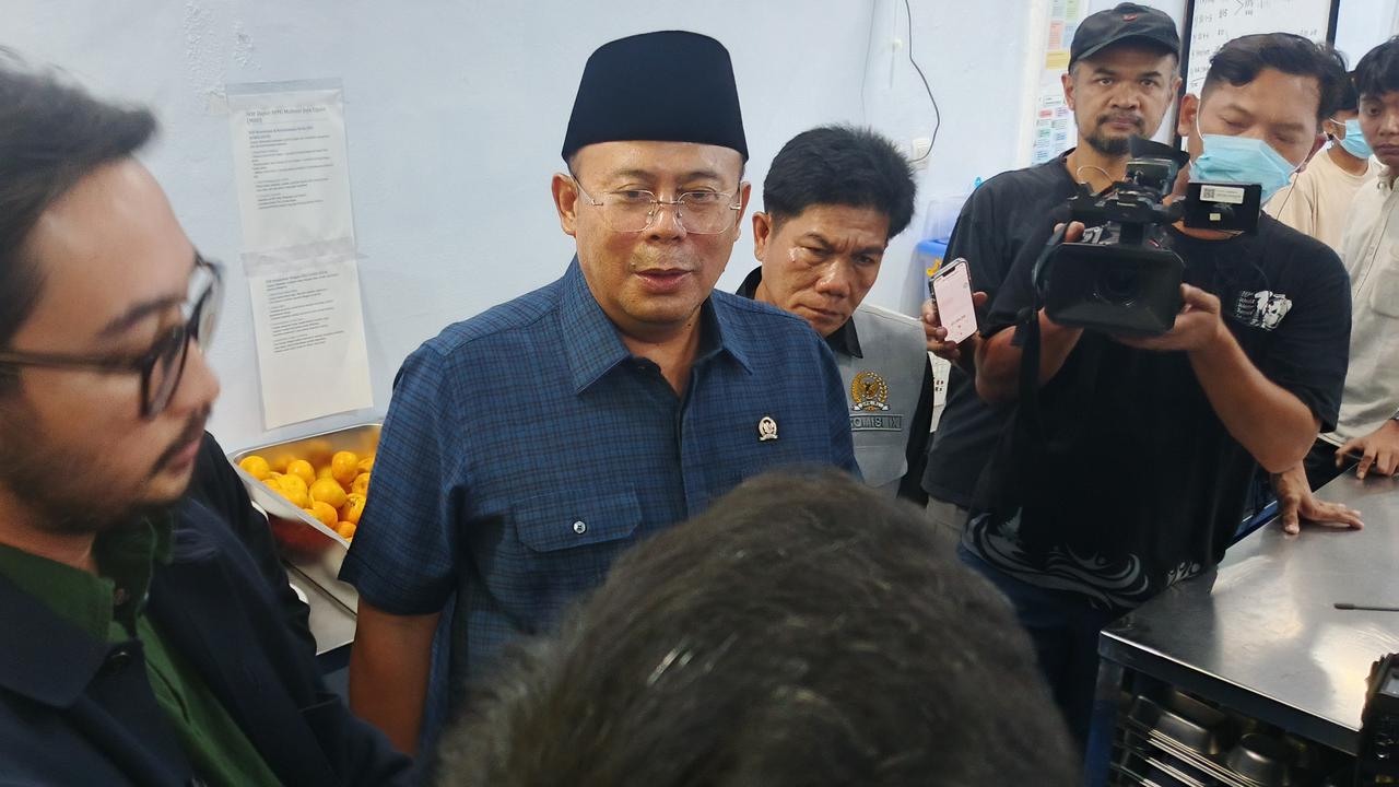 Wakil Ketua DPR: MBG Program Luar Biasa dari Pak Prabowo, Tolong Jangan Dirusak Orang yang Ingin Ambil Untung