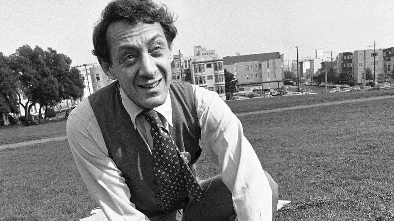 Aktivis pembela hak-hak LGBT Harvey Milk
