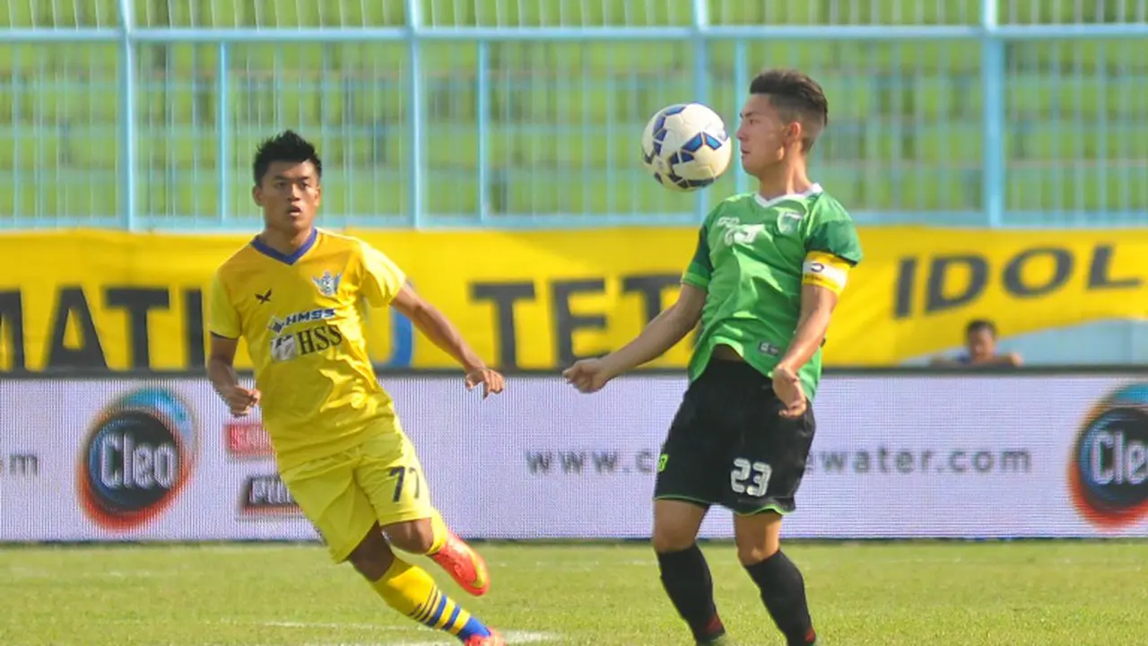 Gresik United vs PBR