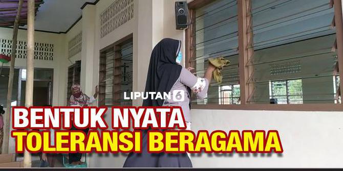 VIDEO: Hari Natal, Umat Muslim di Magelang Bantu Warga Bersihkan Gereja