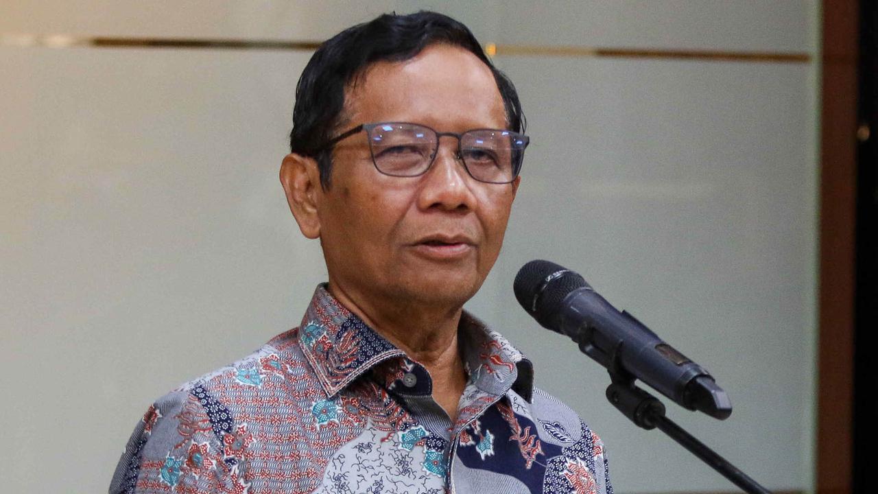 VIDEO: Mahfud Menohok Sindir Sosok Presiden Licik, Ngeri-Ngeri Sedap Ingin Pulangnya Aman