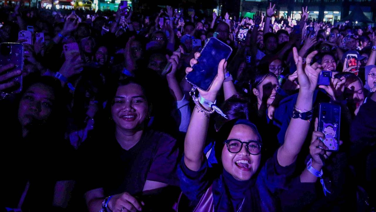 FOTO: Penampilan D'Masiv Pukau Ribuan Pengunjung Soundfest Kemayoran Jakarta