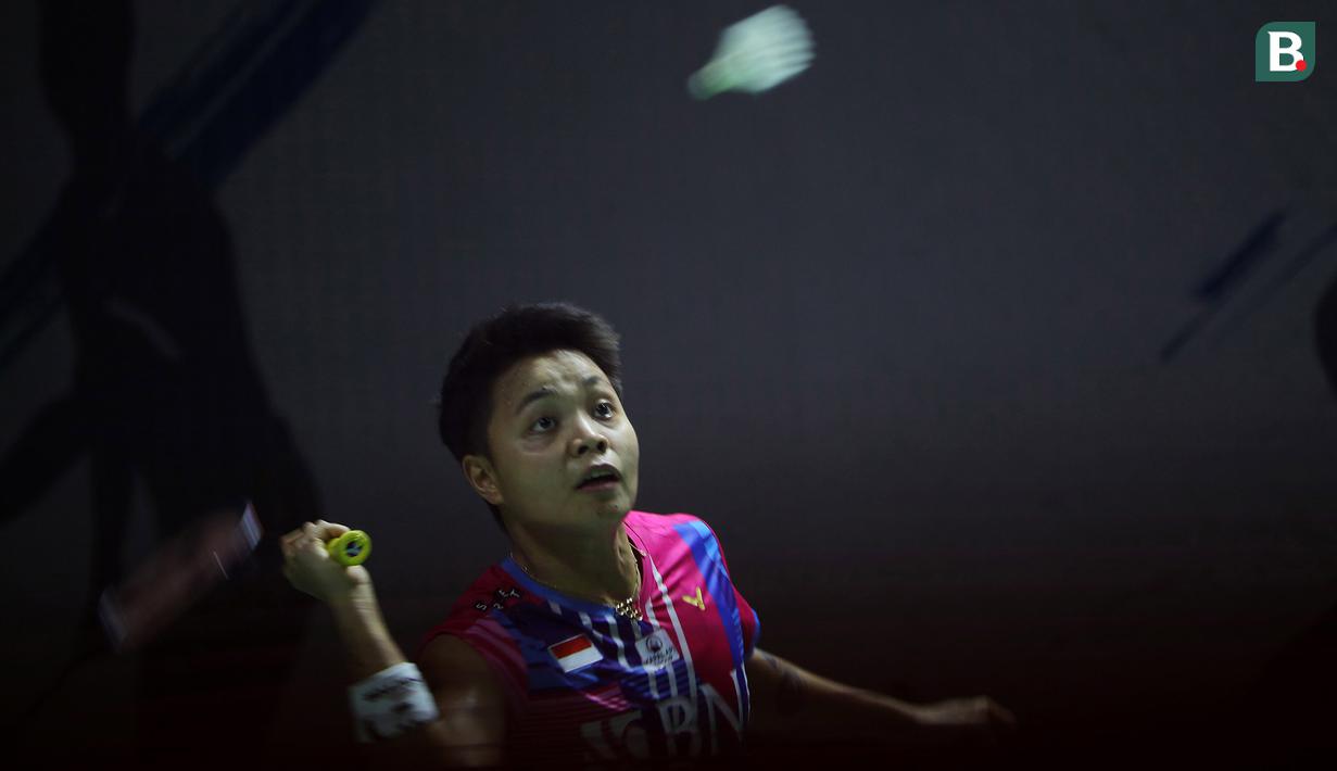 Apriyani Rahayu sejatinya adalah pasangan dari Greysia Polii yang akhirnya dipasangkan dengan Siti Fadia usai keputusan sang partner yang memutuskan pensiun tahun ini. Sementara Siti Fadia awalnya adalah pasangan dari Ribka Sugiarto yang akhirnya dipecah. (Bola.com/Ikhwan Yanuar)