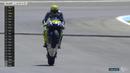 Pebalap Movistar Yamaha, Valentino Rossi, menjadi juara dalam balapan MotoGP Jerez di Sirkuit Jerez, Spanyol, Minggu (24/4/2016). Rossi mencatat waktu 45 menit 28,834 detik dalam 27 lap. (Bola.com/Twitter/MotoGP)