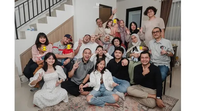6 Potret Ulang Tahun Kesha Ratuliu ke-24, Sekaligus Syukuran Rumah Baru