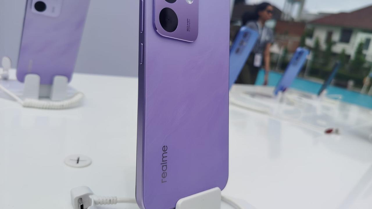 Realme C85 Series Pro Bawa Baterai Ultra 7000mAh dan AI Canggih untuk Para Pekerja Lapangan