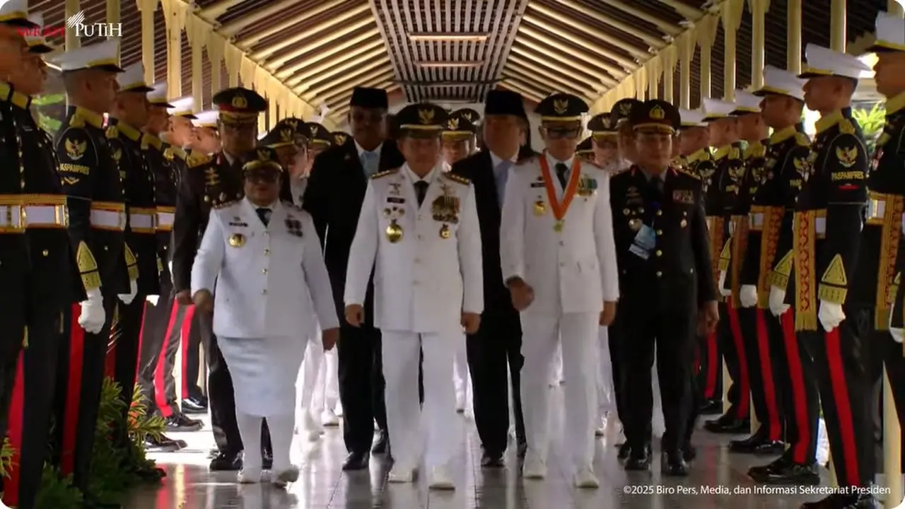 Pelantikan kepala daerah serentak oleh Presiden Prabowo Subianto di Istana Kepresidenan Jakarta, Kamis (20/2/2025).