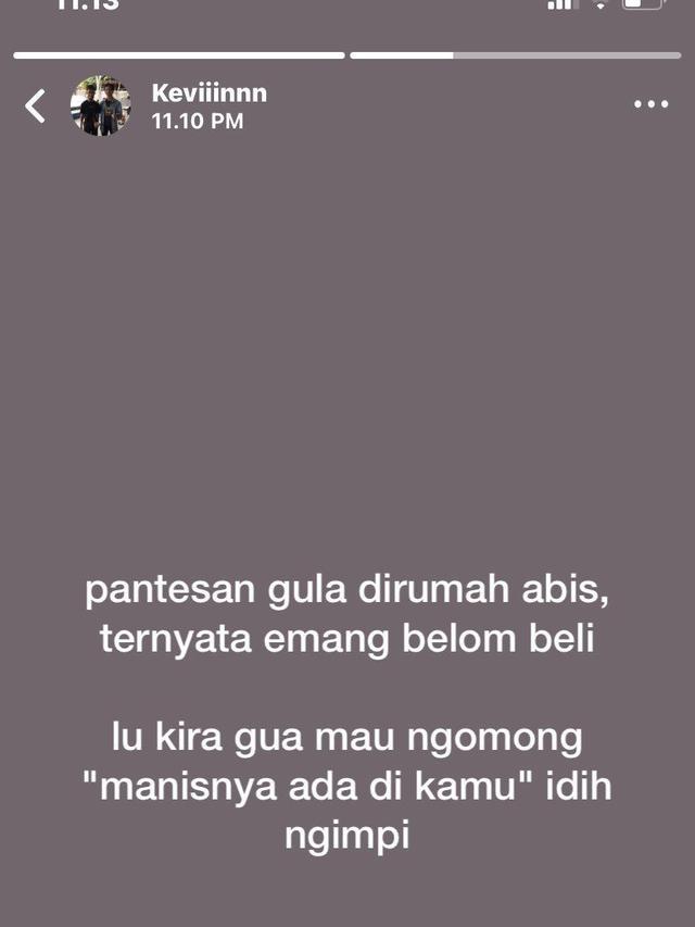 6 Status WhatsApp dari Remaja Tentang Cinta Ini Bikin Geleng Kepala