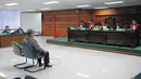 Sidang yang berlangsung di Pengadilan Tipikor Jakarta beragendakan jawaban hakim atas eksepsi yang diajukan Akil (Liputan6.com/Herman Zakharia)