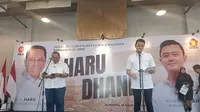 Pasangan Haru-Dhani dalam acara deklarasi di Kawasan Kiara Artha Park, Kota Bandung, Rabu, 28 Agustus 2024.