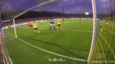 Vieirinha selamatkan Wolfsburg dari degradasi berkat gol apik ini.