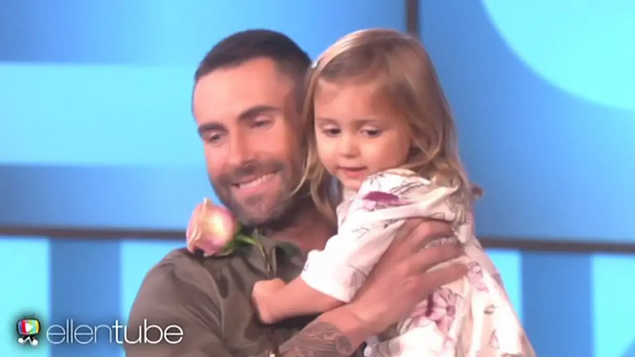 Adam Levine dan Mila