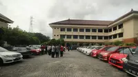Admin Bergaji Rp 2 Juta Bisa Punya 18 Mobil Mewah, Kok Bisa?
