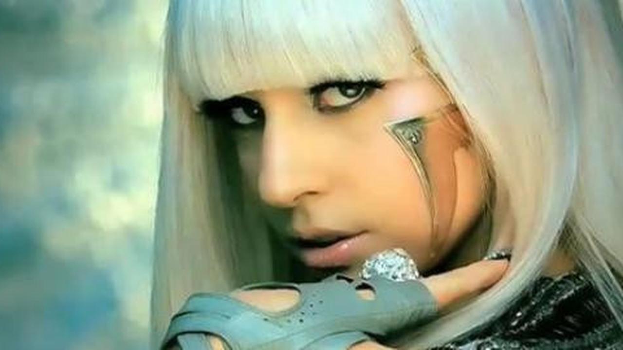 Polri labil soal izin konser Lady Gaga
